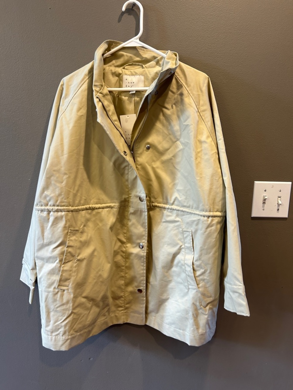 A New Day - Women's Femme Anorak Jacket - A New Day Tan NWT - Picture 3 of 4